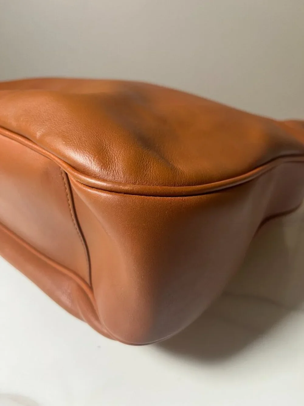 Gucci Tom Ford Vintage Y2K Bamboo Cognac Large Leather Hobo Shoulder Bag